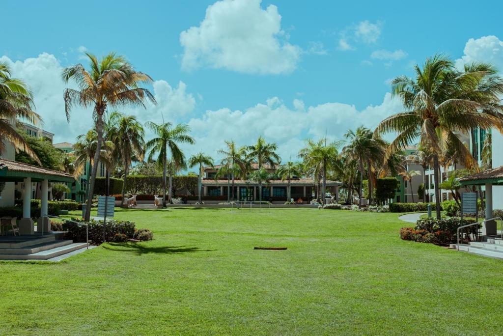 Aquatika Paraiso Tropical Loiza Buitenkant foto